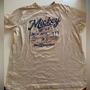 Disney Parks 2025 Walt Disney World Magic Crew T Shirt Mickey Castle Size L